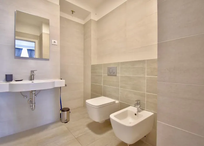 Apartman Modern With 2 Bedrooms Near Arena *